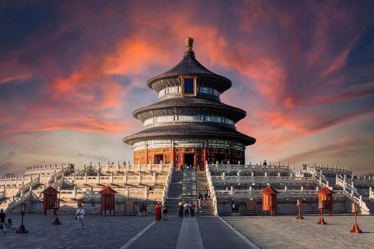 Beijing Tangfu Nanluoguxiang Wang Fu Jing Forbidden City Snack Street Hotel,1 Stop Walking To Airport Express,3 Stop To Tiananmen&Free Laundry Dry Service &Professional Free Tour Ticket Service With English Speaking Staff Zewnętrze zdjęcie